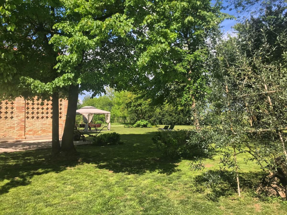 Bed and Breakfast Al Vecchio Fienile San Michele al Tagliamento Exterior foto